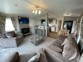 Golden Palm Resort - The Cambridge Deluxe - Coastal Caravan Breaks